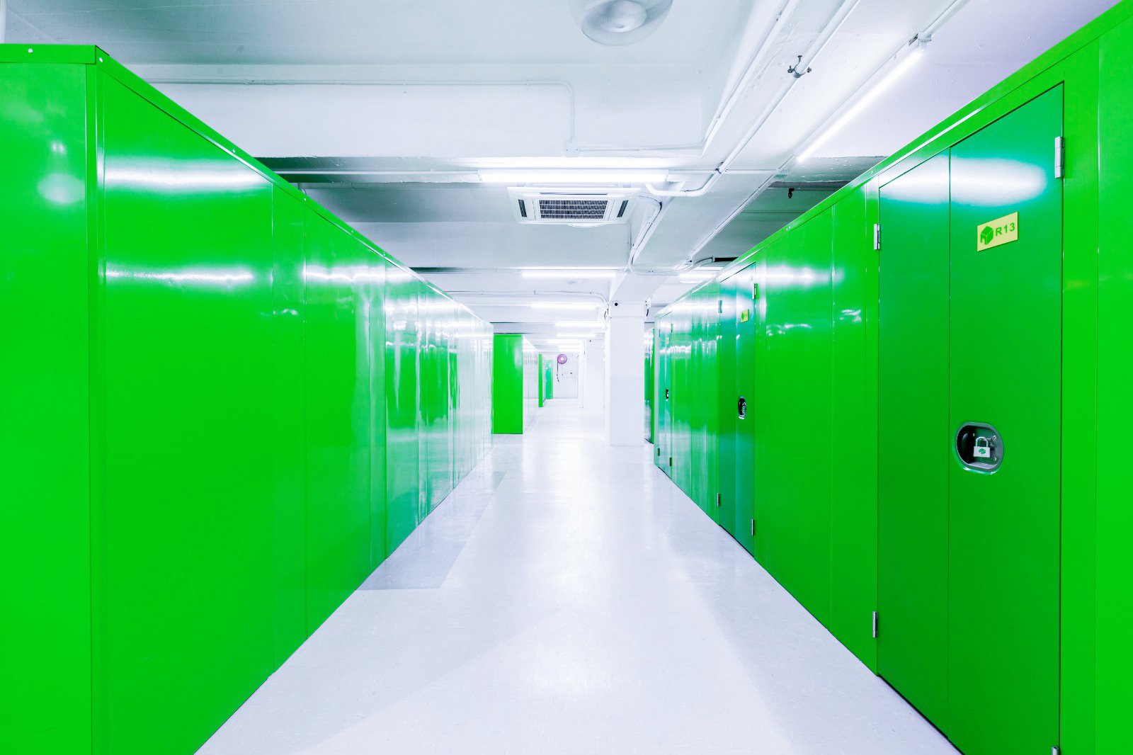 Ultra Large Storage Service